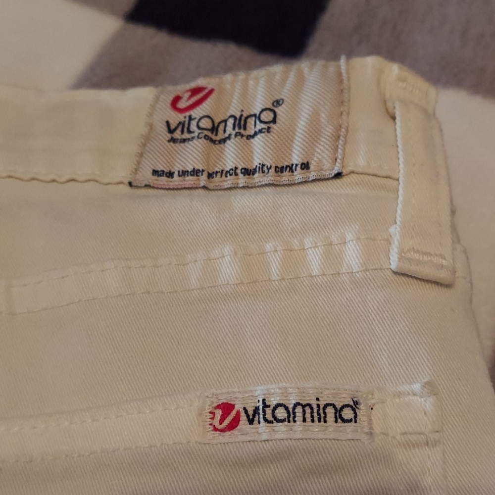 Vitamin A jeans
